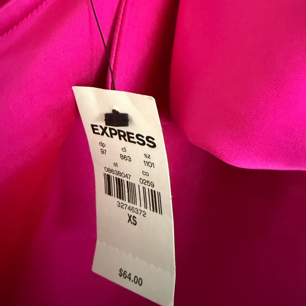 Express One-Shoulder Ruffle Top in Fuchsia - Picture 3 of 7